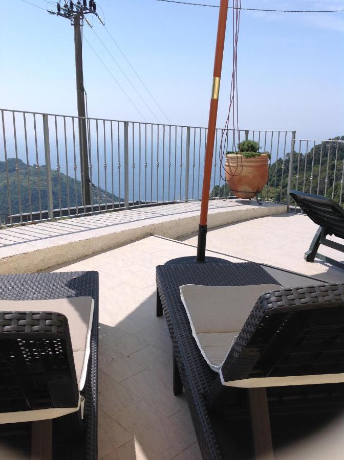 Affittacamereirosmarini Vernazza Bagian luar foto